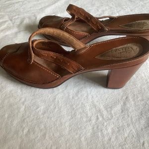 Clarks Artisan Crossed Mules, size 10M